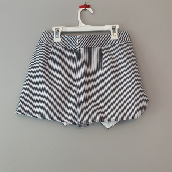 Seersucker envelope skort - Picture 4 of 4